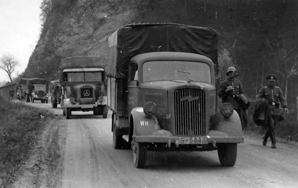 Opel_Blitz_Wehrmacht_truck.jpg