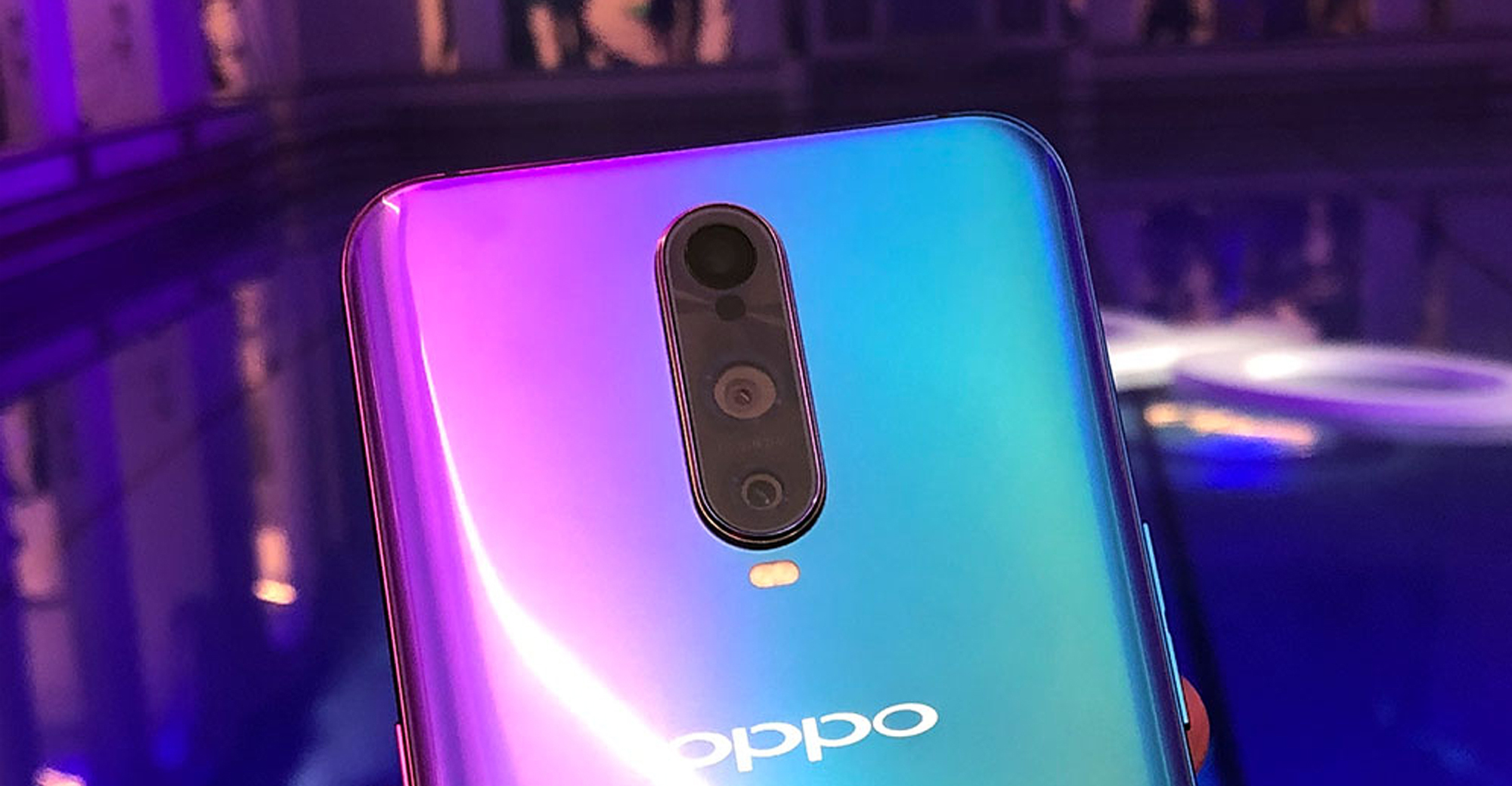 oppo-r17-three-cameras.jpg