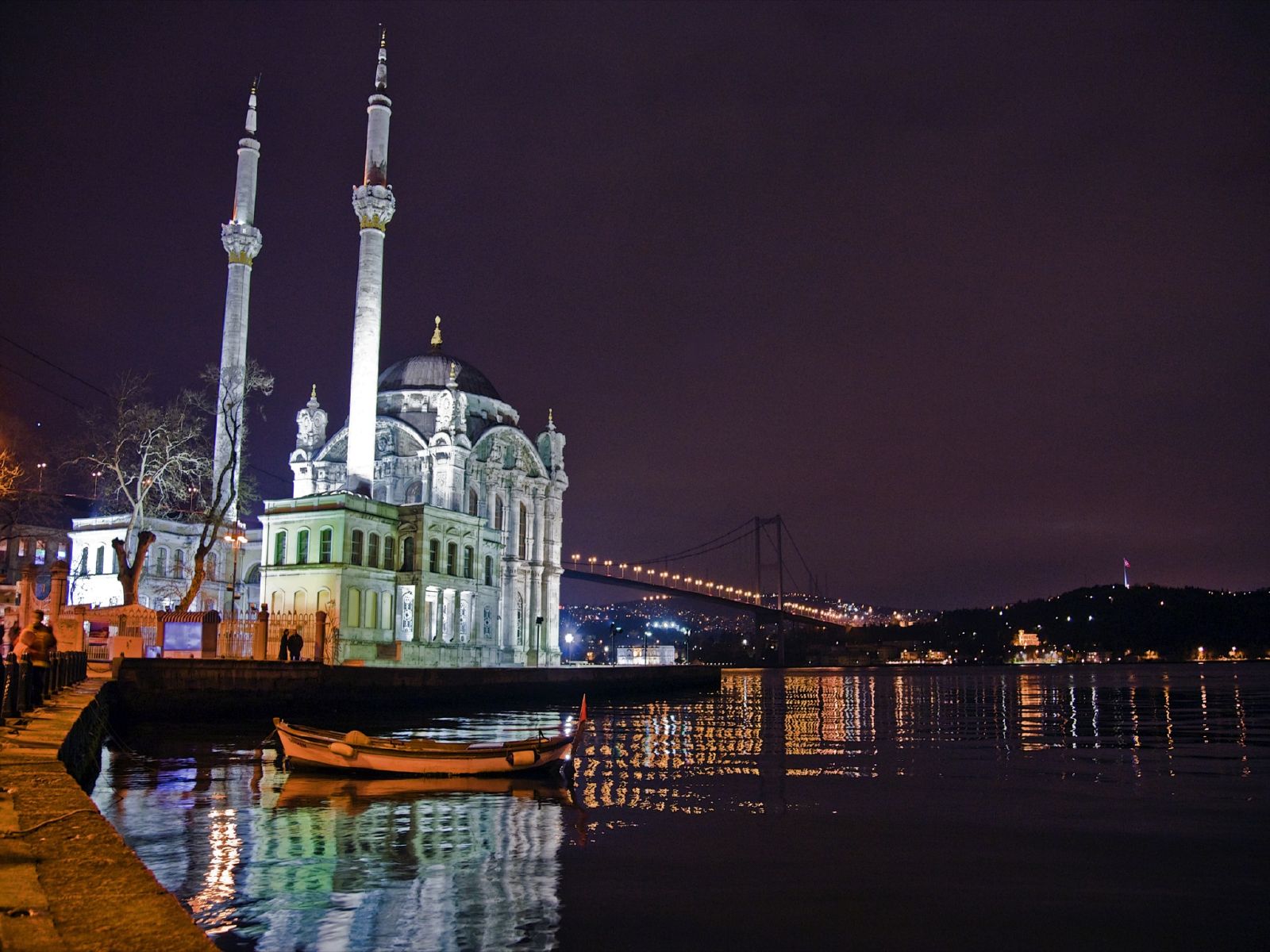 ortakoy-mosque4.jpg