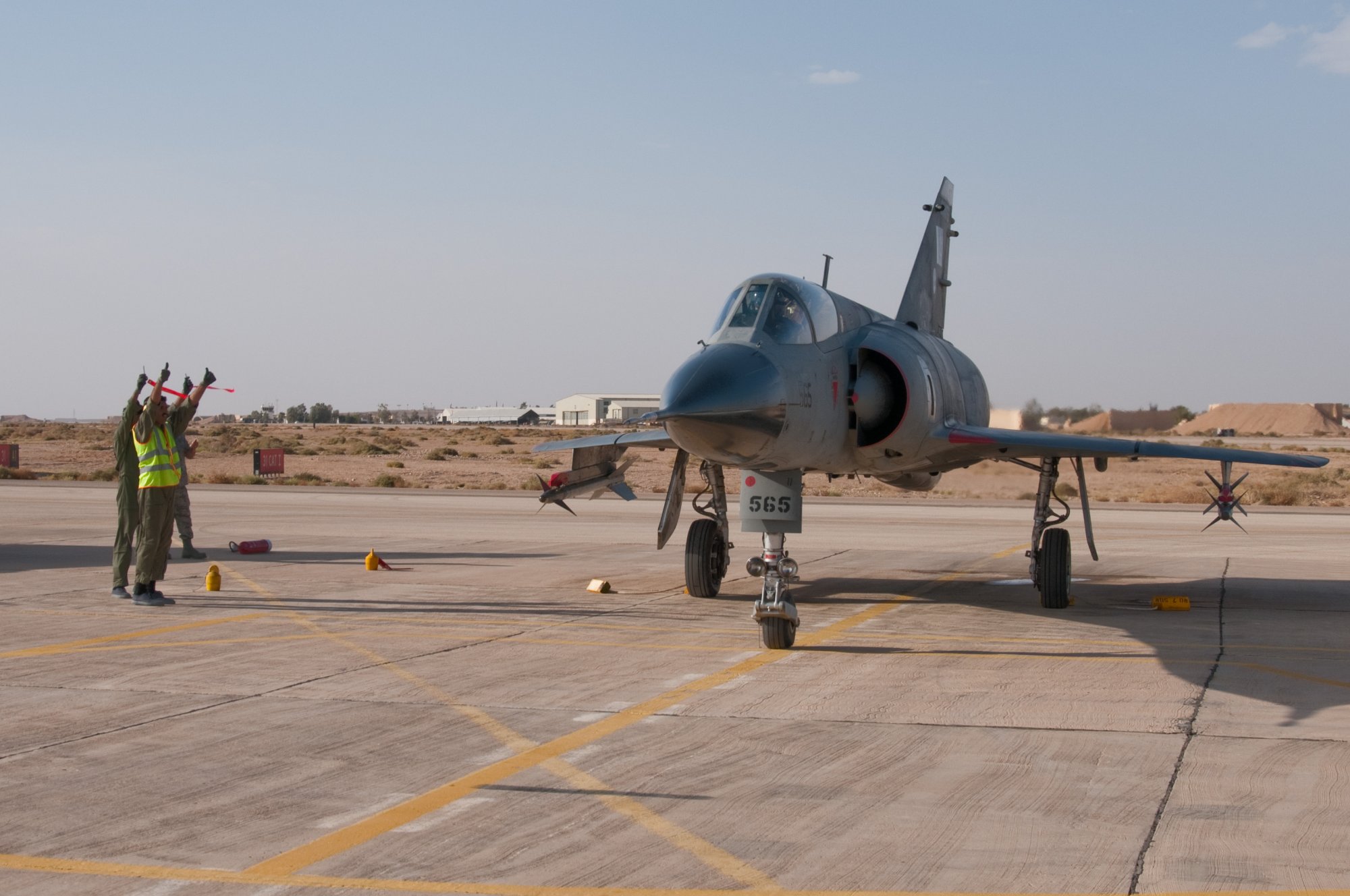 PAF_Mirage_III_ROSE_alert_scramble_competition_Falcon_Air_Meet_2010.jpg