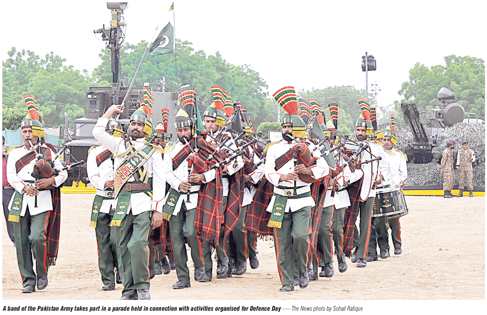 Pakistan-Army-Takes-Part-in-Parade-held-in-Connection-with-activities-organised-for-Defence-day.gif