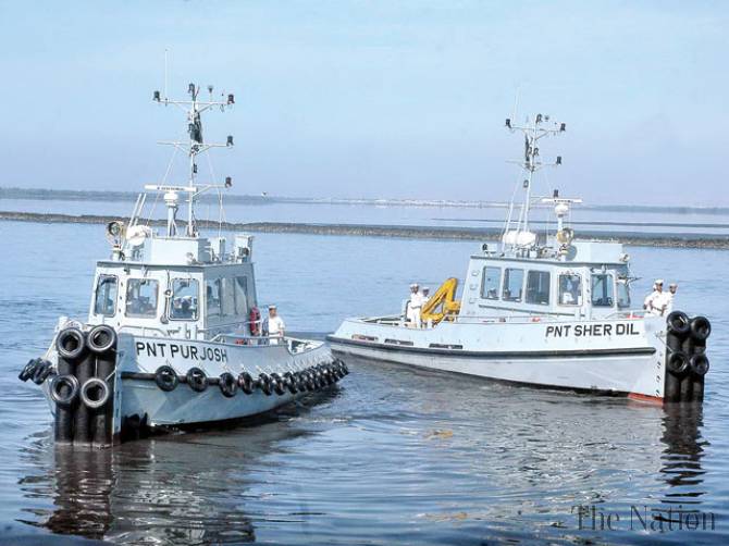 pakistan-navy-gets-two-pusher-tugs-1363725297-8118.jpg