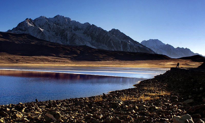 pakistan___shandur_lake_5_by_pakdev-d39tkhx.jpg