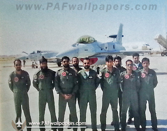 pakistan_air_force_pilots_f-16_atlc_uae_2009_01.jpg