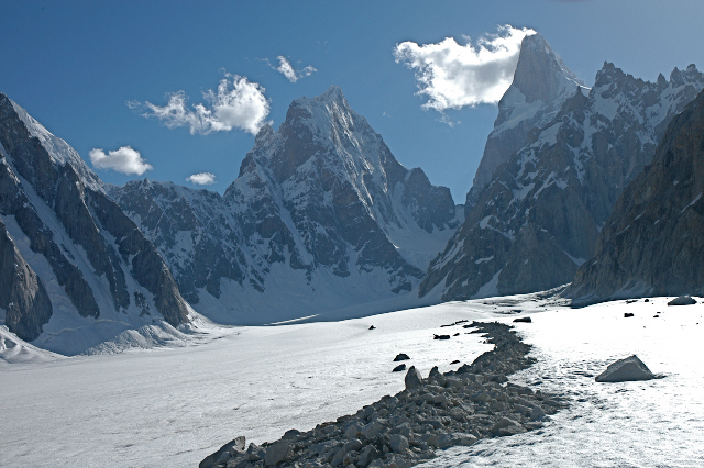 panmah glacier.jpg