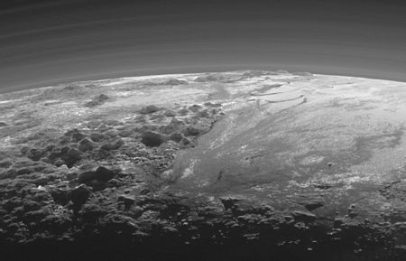 PIA19947-NH-Pluto-Norgay-Hillary-Mountains-2050714.jpg