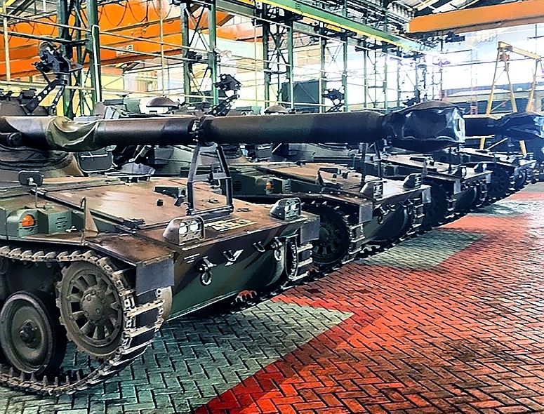 pindad-amx.jpg