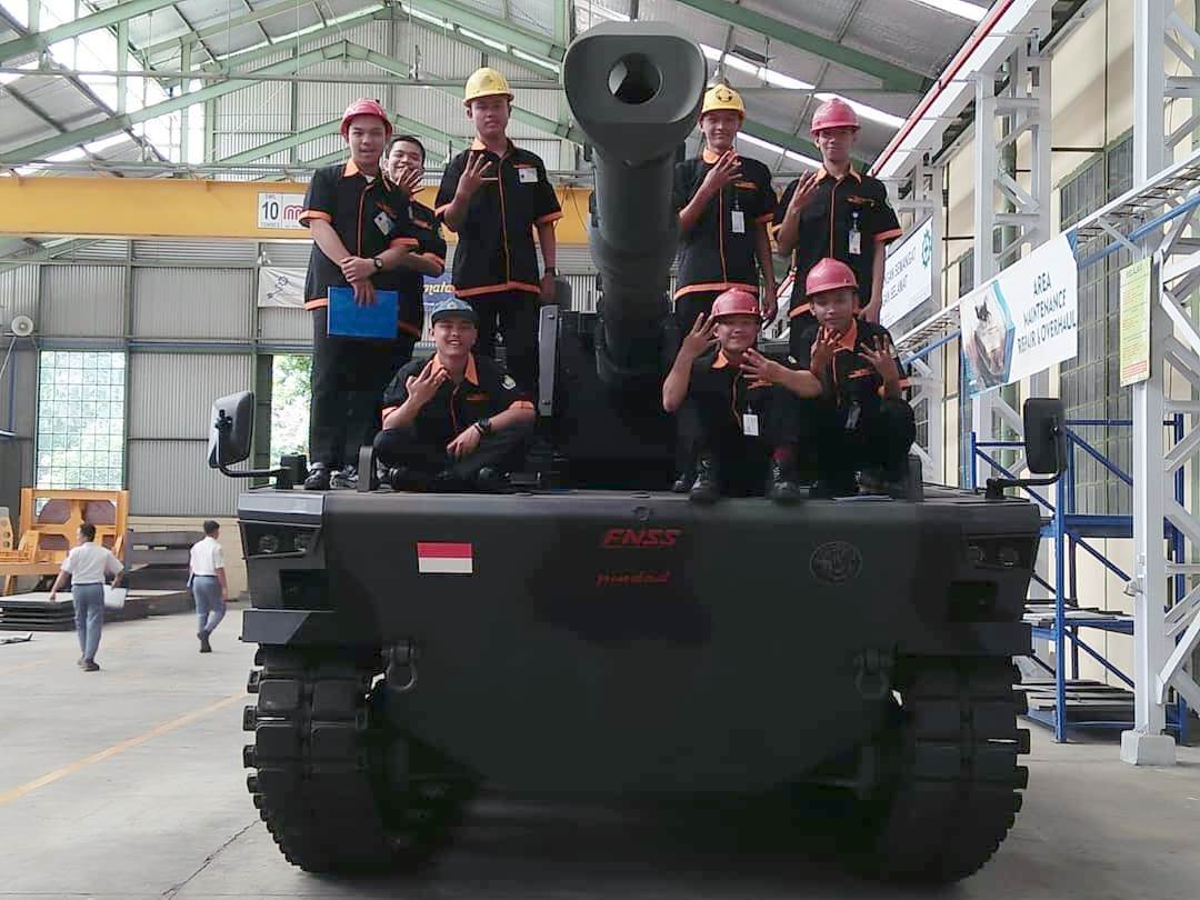 pindad.jpg