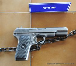 Pistol-9mm.jpg