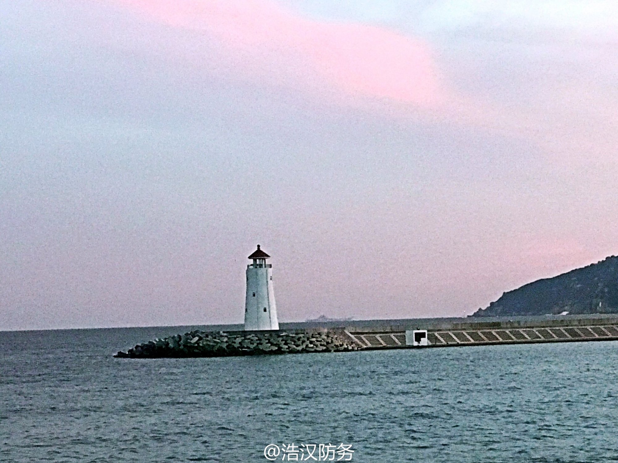 PLN CV-16 Liaoning arrived at Sanya naval port afternoon 27.12.16.jpg