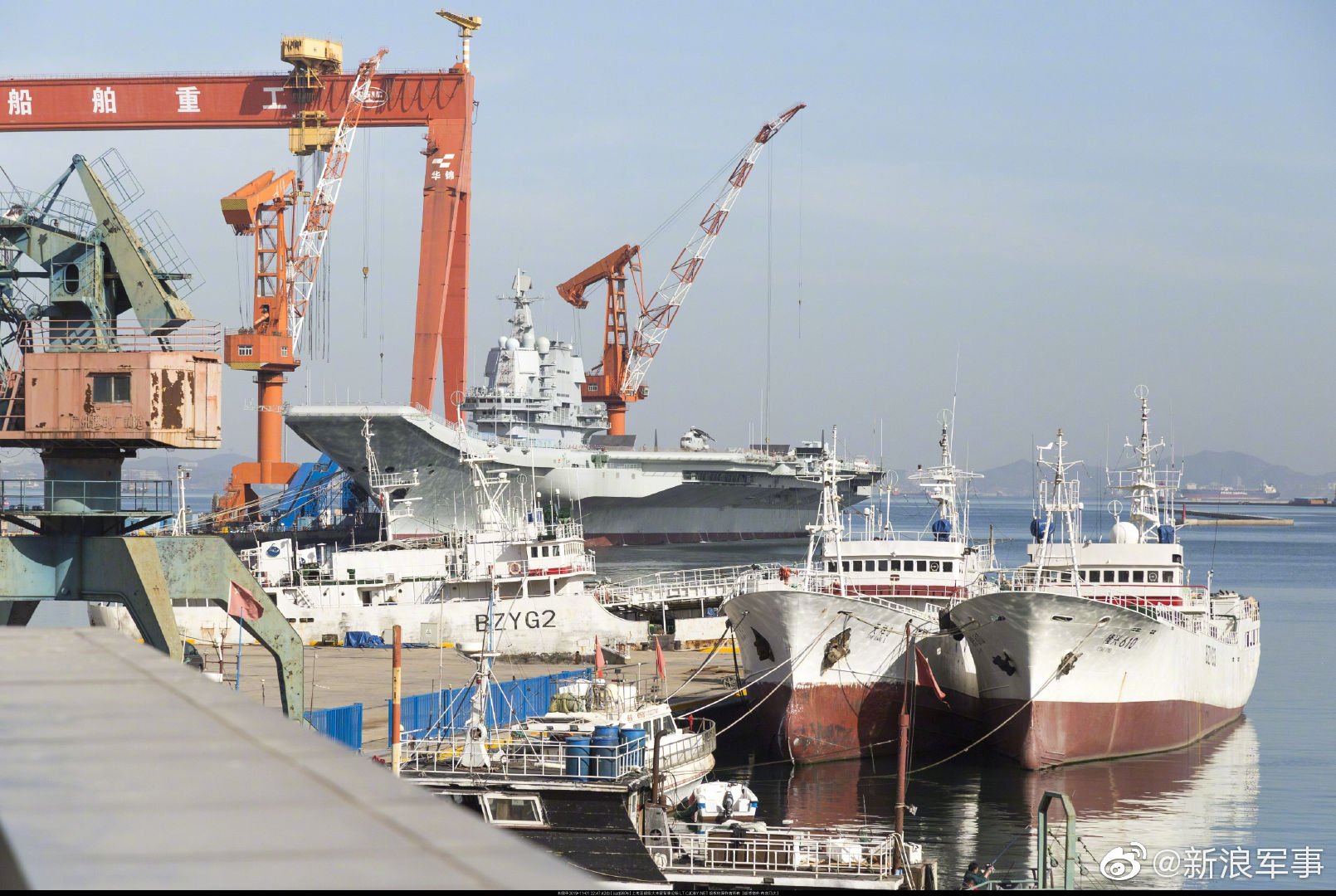 PLN Type 002 carrier - 20191102 - 1.jpg