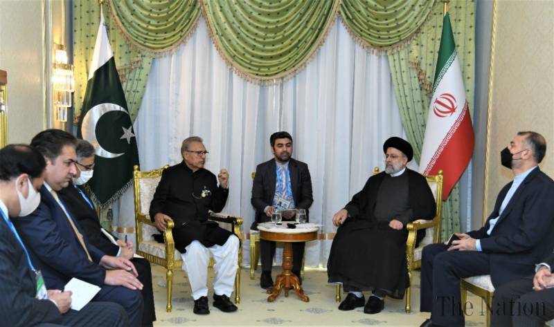 president-dr-arif-alvi-meets-iranian-counterpart-on-eco-summit-s-sidelines-1638088861-3358.jpg