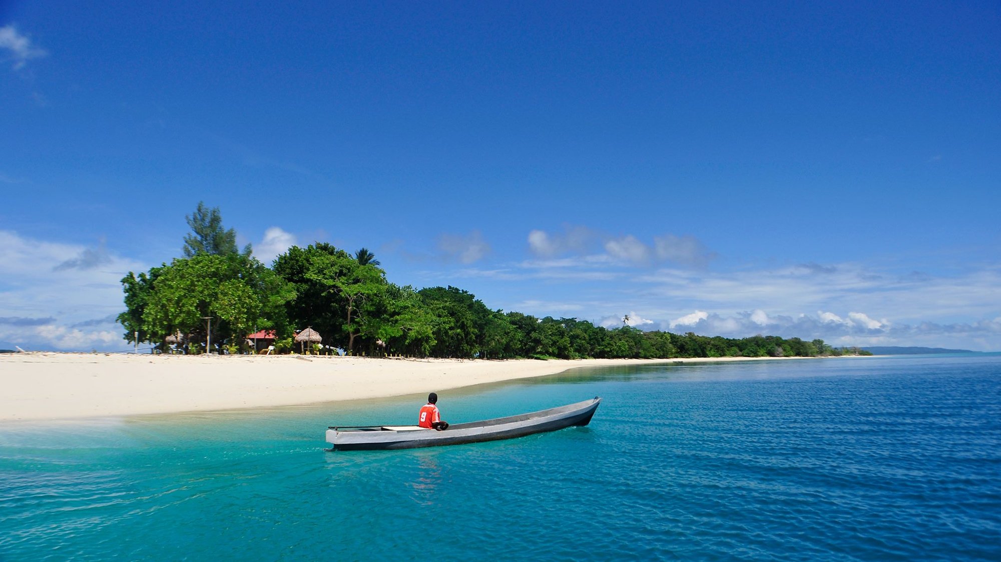 pulau-morotai-maluku-utara.jpg