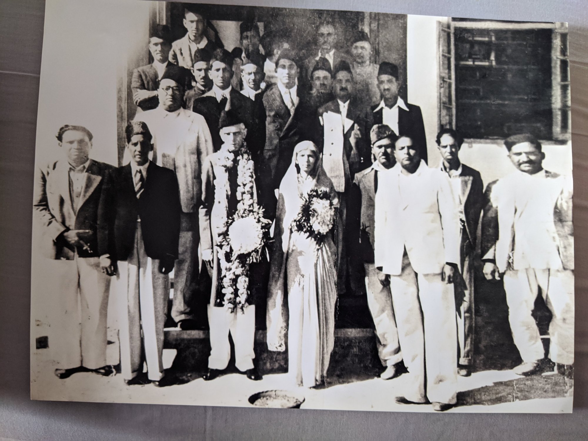 Quaid_1940s_Family.jpg