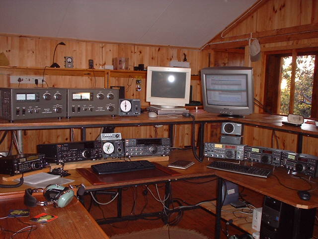 Radio_room.jpg