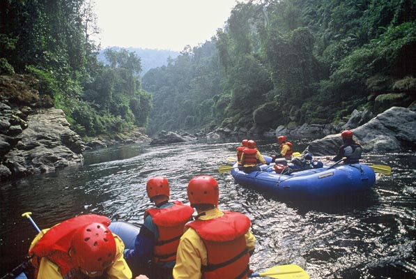 rafting on the Nam Lang river.jpg