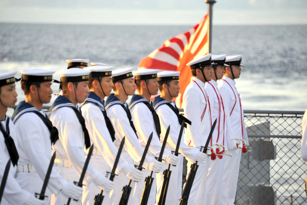 sailors-in-formation[1].jpg