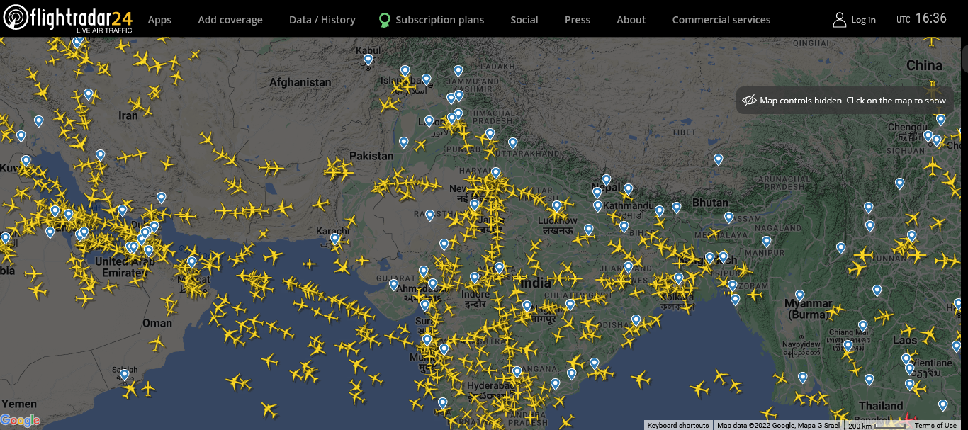 Screenshot 2022-12-19 at 19-37-04 Live Flight Tracker - Real-Time Flight Tracker Map Flightrad...png
