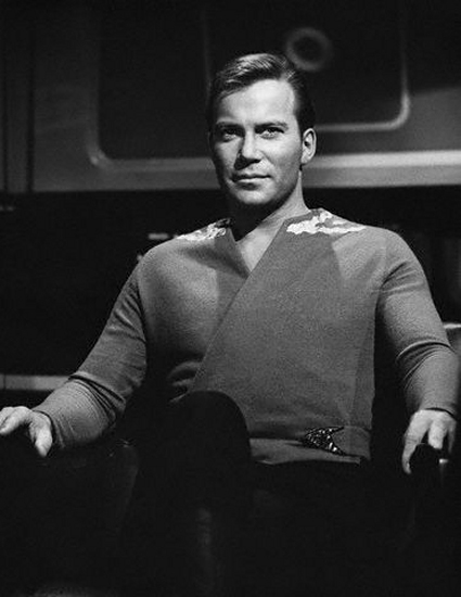 shatner_kirk04.jpg