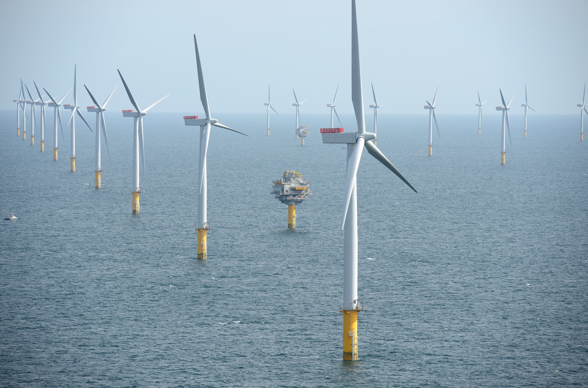 Sheringham_Shoal_Wind_Farm_2012.jpg