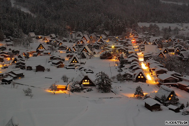 Shirakawago_cropped_0.jpg