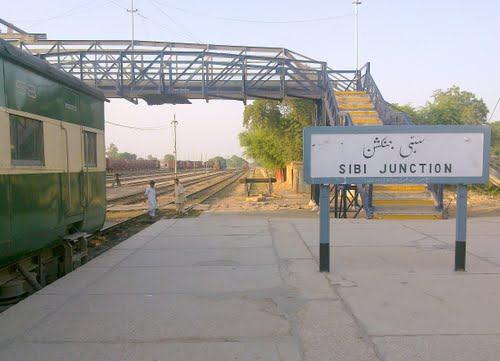Sibi_Junction_Railway_Station_Pakistan_pylit.jpg