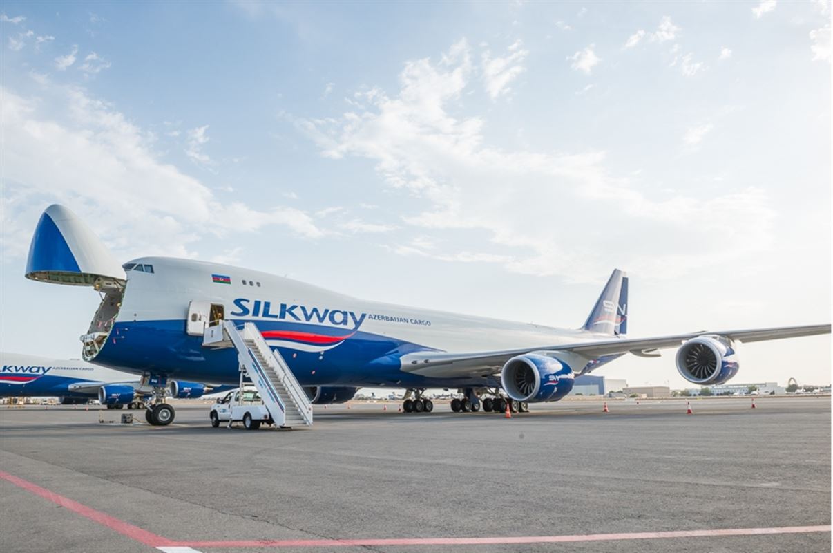 silkway-west-airlines-38be40dce3d1f8c0.jpg