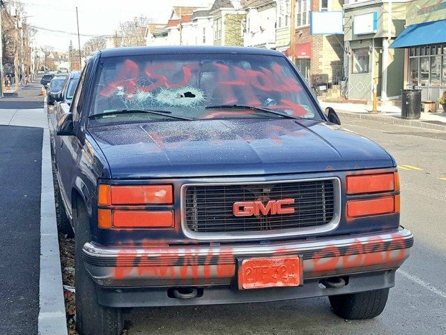 SomervilleTrumpVandalism-640x480.jpg