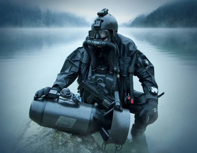 Special-operations-forces-combat-diver-with-underw_art.jpg