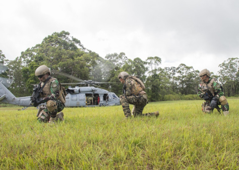 special-operations-forces-from-indonesia-and-the-philippines-participate.jpg