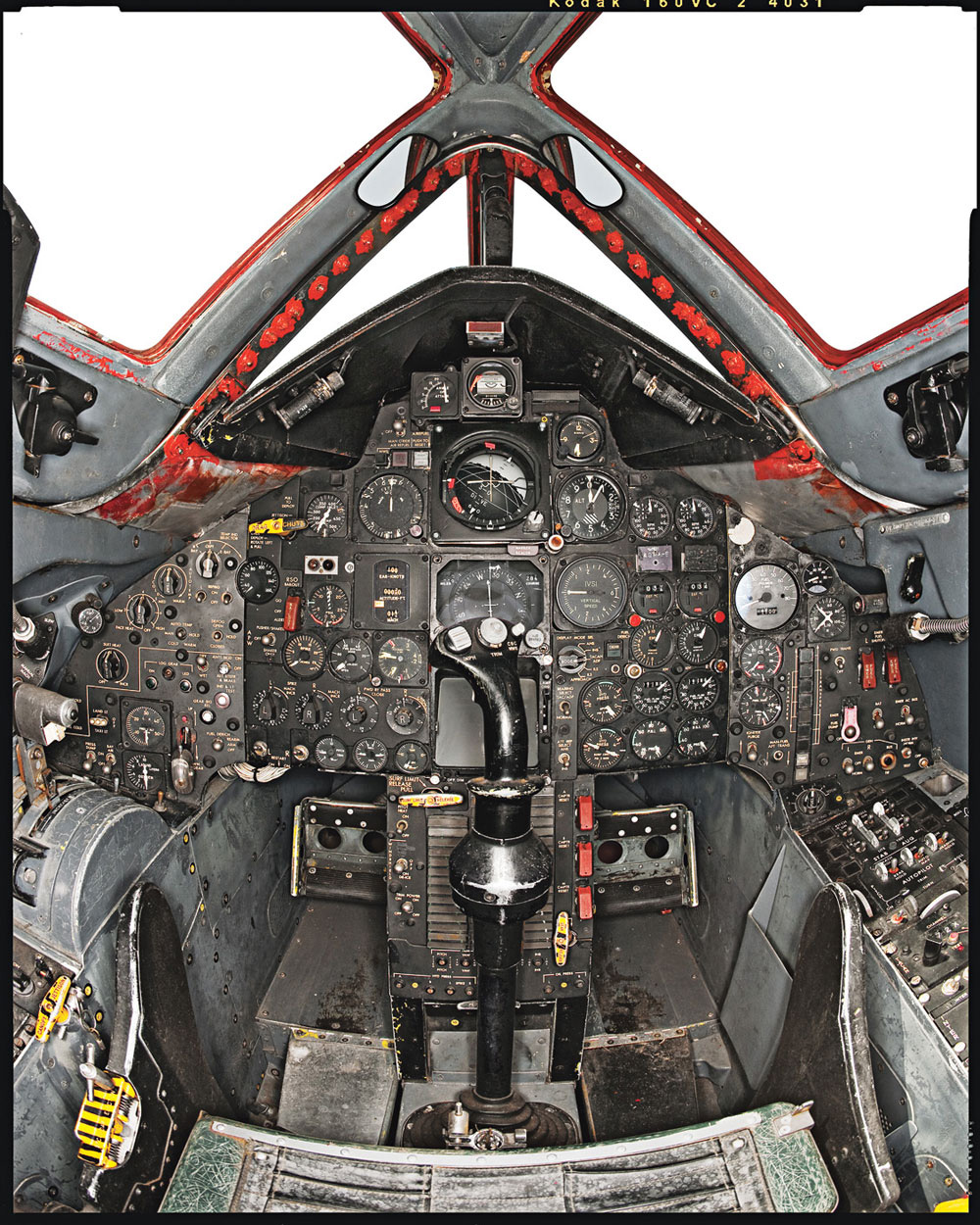 Spy-Plane-SR71-Blackbird-Cockpit.jpg