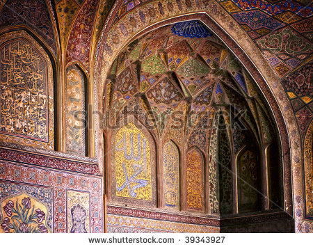 stock-photo-filigree-interior-wall-of-ancient-wazir-khan-mosque-lahore-pakistan-39343927.jpg