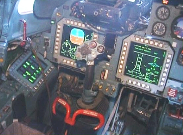 Su-34-FRP-Cockpit-5S.jpg