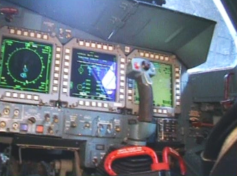 Su-34-FRP-Cockpit-8S.jpg