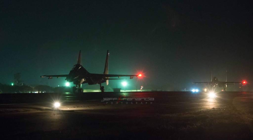 sukhoi-tni-au-night-flight.jpg