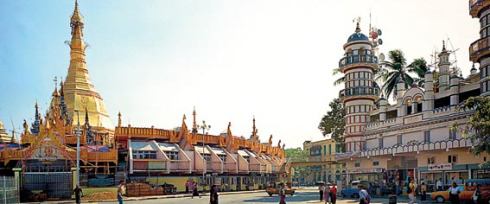 sule_pagoda_and_mosque_yangon-rangoon_myanmar.jpg