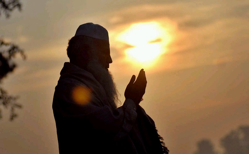 sunset-prayer-lahore.jpg