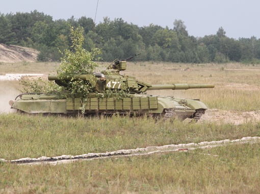 t-64bv_30.jpg