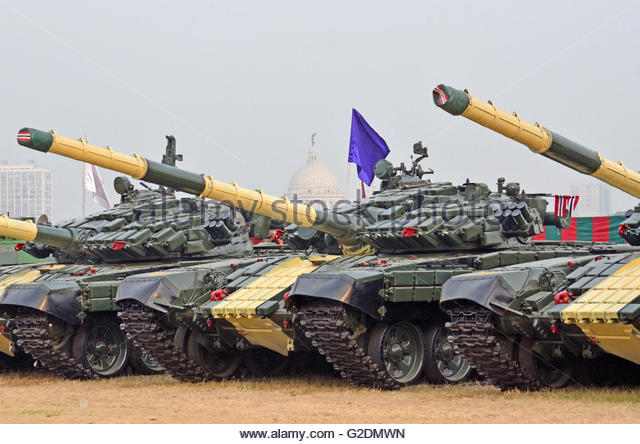 t-72m-main-battle-tanks-of-the-indian-army-kolkata-west-bengal-india-g2dmwn.jpg