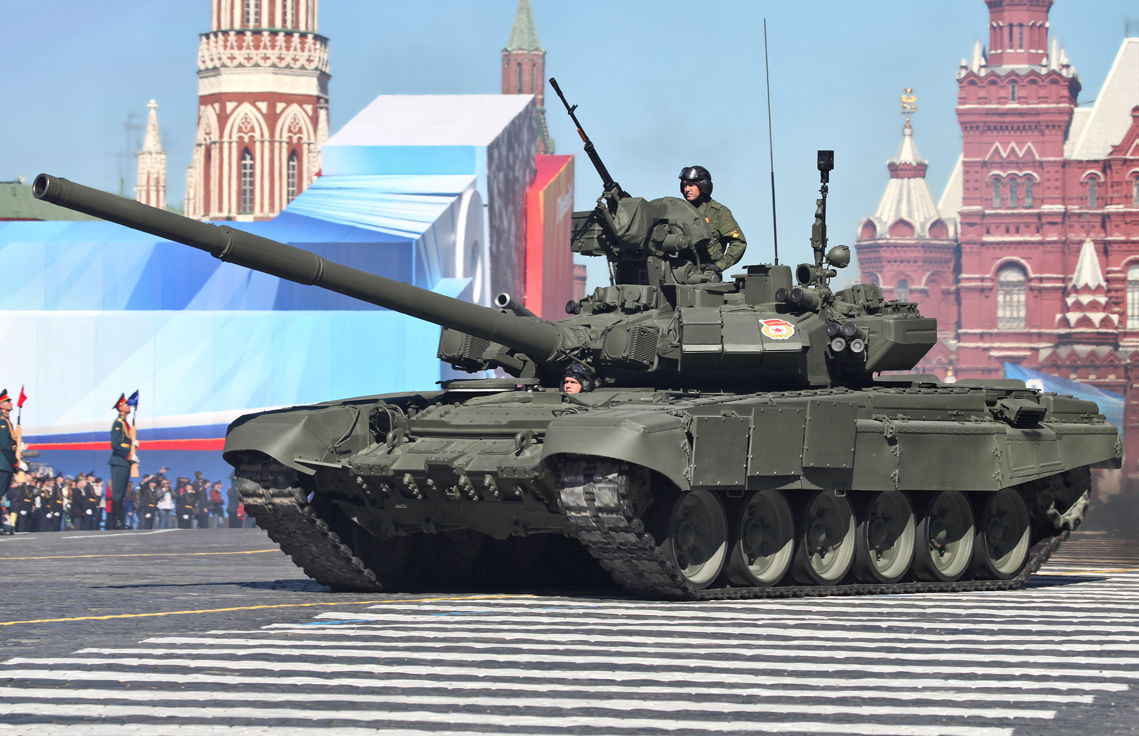 T-90 2013_Moscow_Victory_Day_Parade.jpg