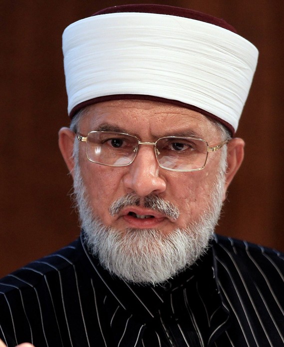 Tahir-Ul-Qadri-Sunni-Tv-e1385558424642.jpg