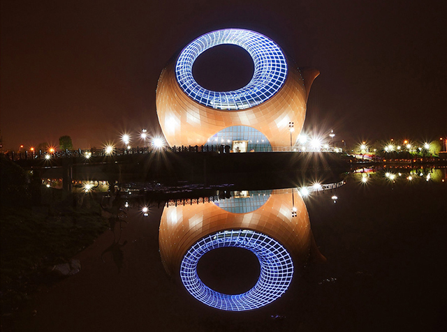 Teapot.Building,Wuxi.5.Chahu.jpg