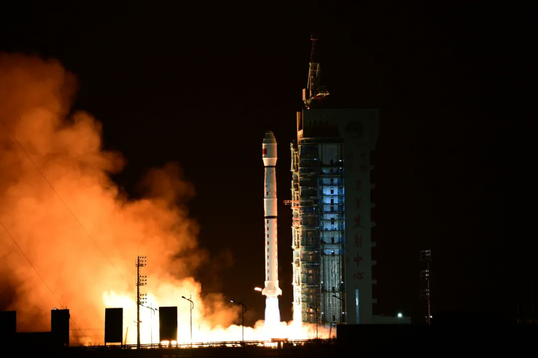 The 39th and last Chinese space launch on 20201227T2344 at Jiuquan Space Center (Gobi Desert) 01.jpg