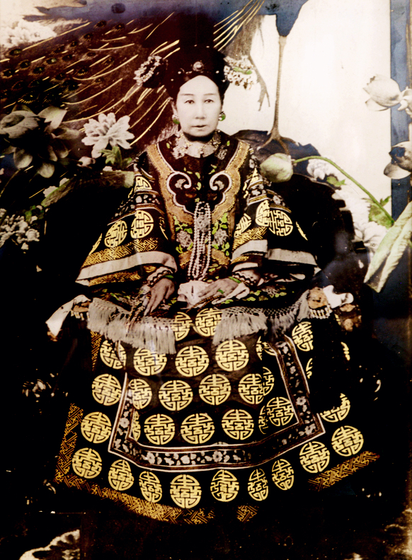 The_Ci-Xi_Imperial_Dowager_Empress_(5).jpg