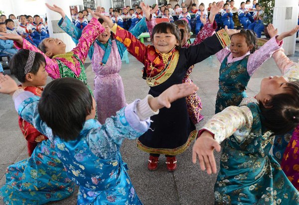 Tibet.Serf.Emancipation.Day2014b.jpg