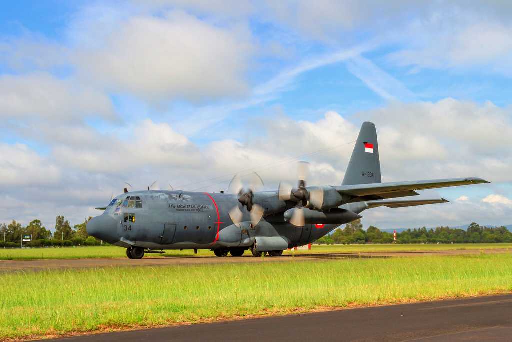 tni-au-c130-1.jpg