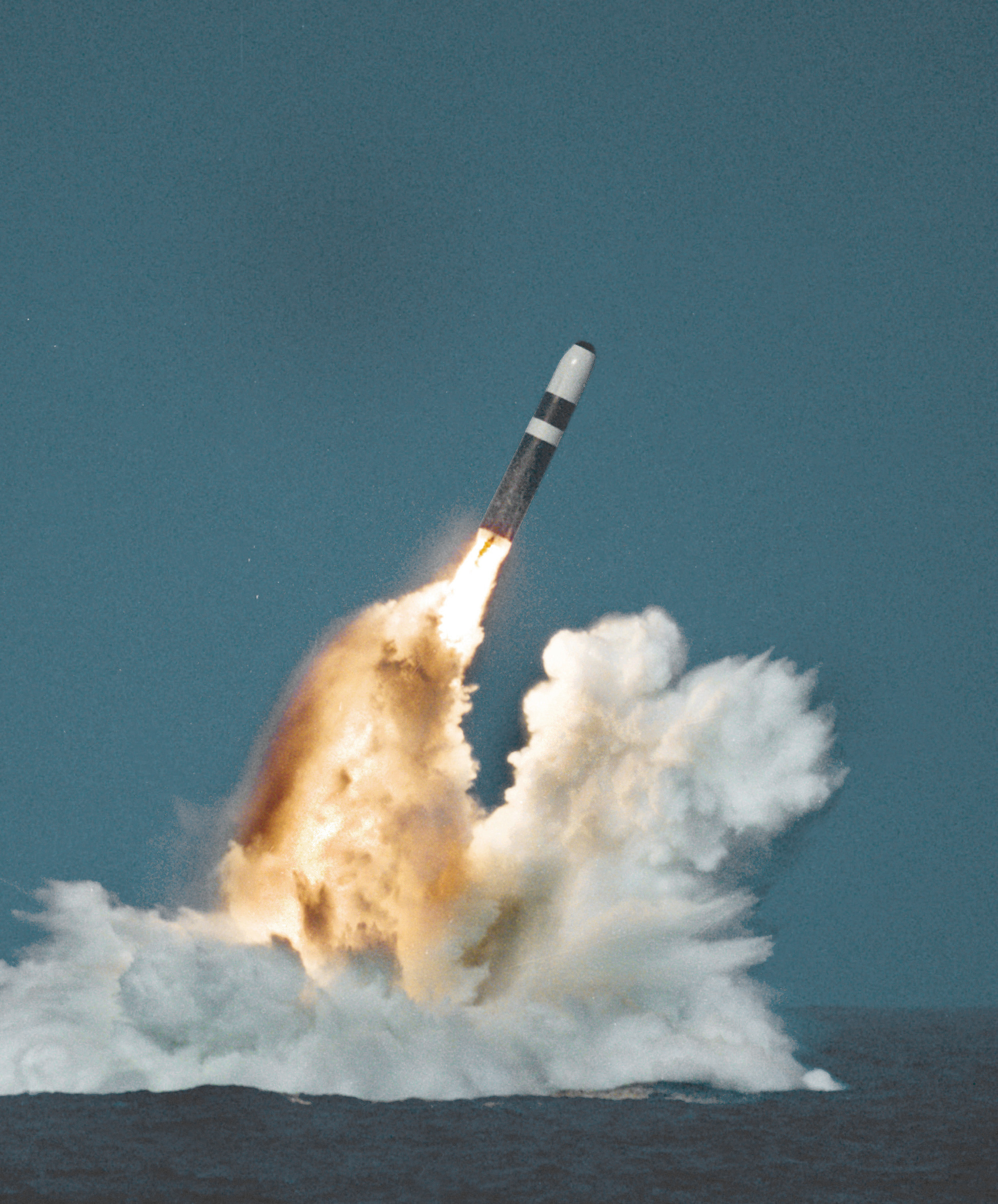 Trident_II_missile_image[1].jpg