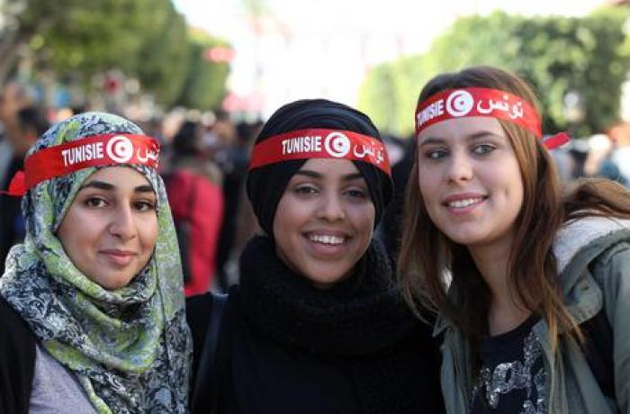 Tunisia-ragazze.jpg