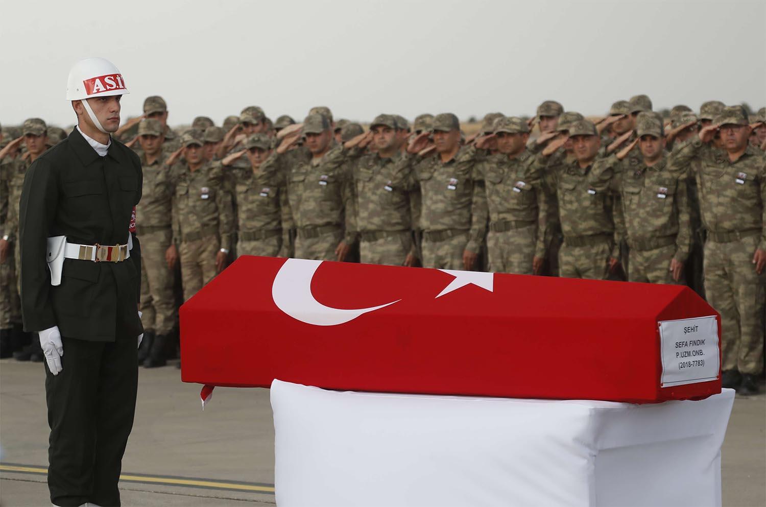 turkish soldiers_0.jpg
