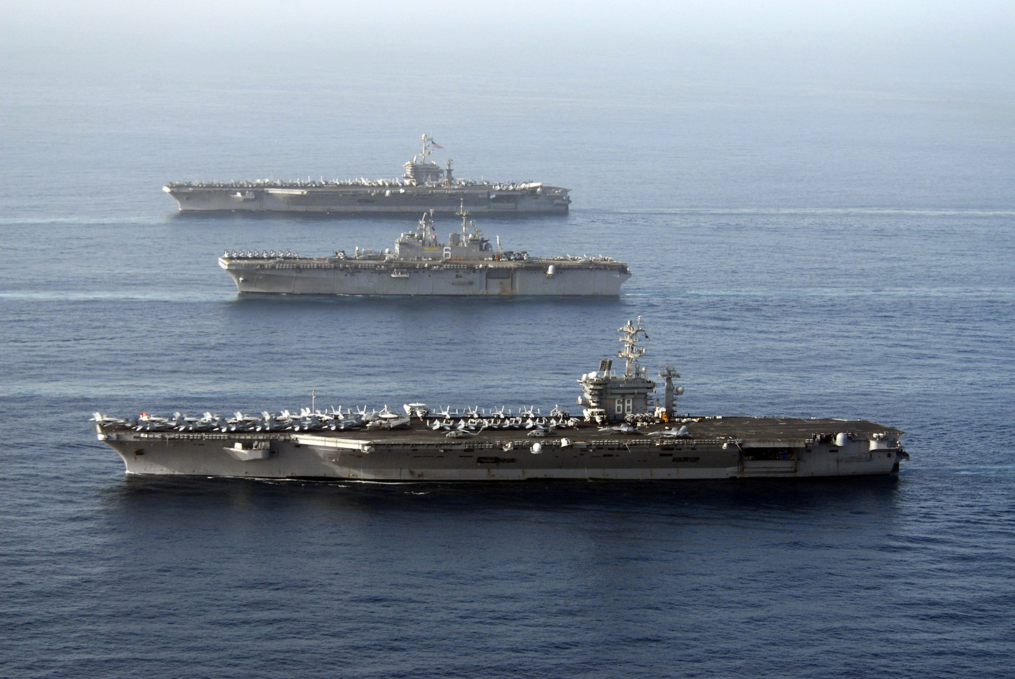 US_Navy_070522-N-8157C-240_(from_foreground)_USS_Nimitz_(CVN_68),_USS_Bonhomme_Richard_(LHD_6)...jpg